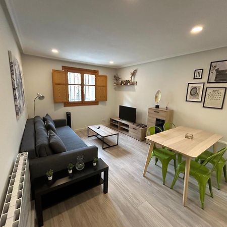 Apartamento Con Encanto En Casco Historico De Burgo المظهر الخارجي الصورة