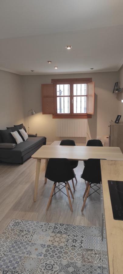 Apartamento Con Encanto En Casco Historico De Burgo المظهر الخارجي الصورة