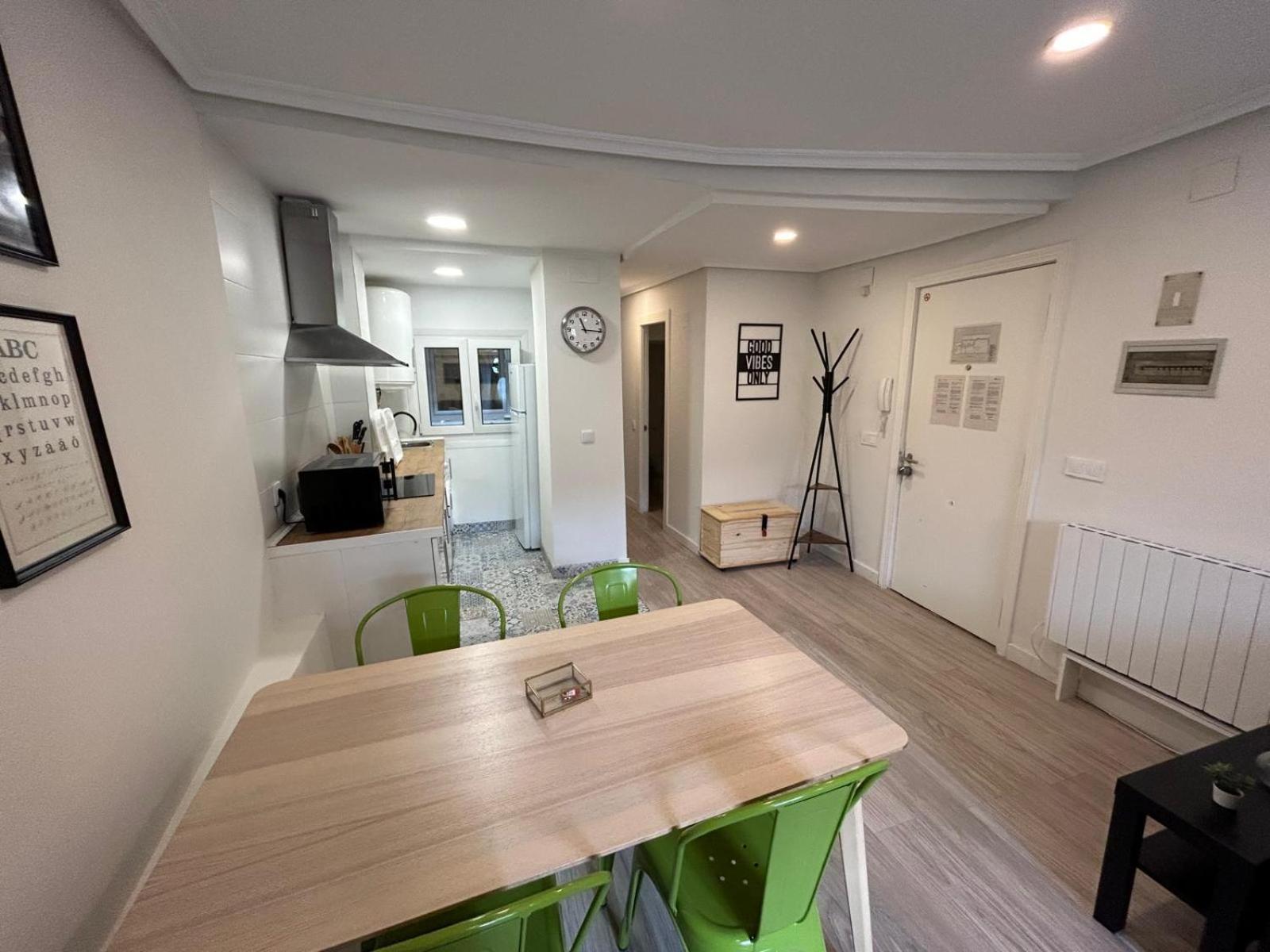 Apartamento Con Encanto En Casco Historico De Burgo المظهر الخارجي الصورة